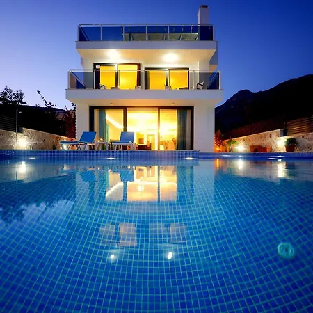 Yagmur Villa *
