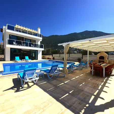 Yagmur Villa *