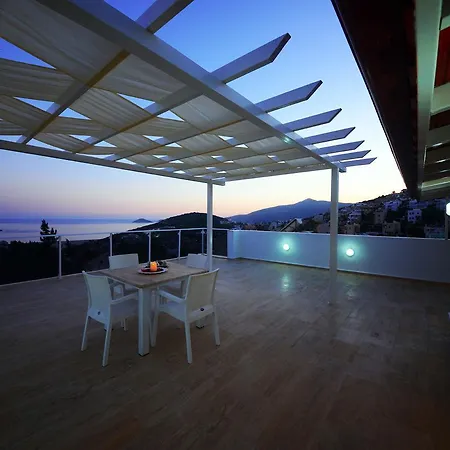 Yagmur * Kalkan